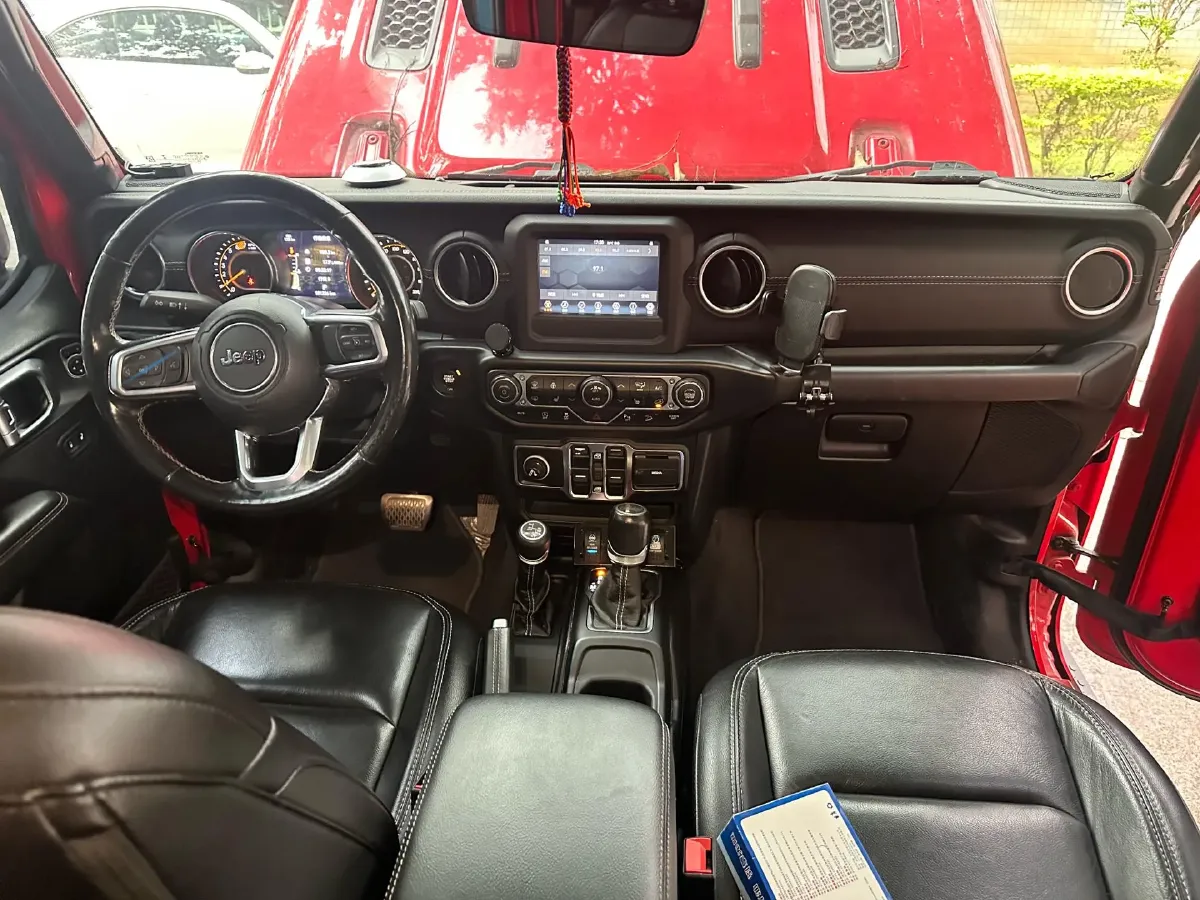 2019 Jeep Wrangler 2.0T 266HP L4 8AT,autocango,china used car exporter,china ev exporter,chinese used car exporter,chinese used ev exporter