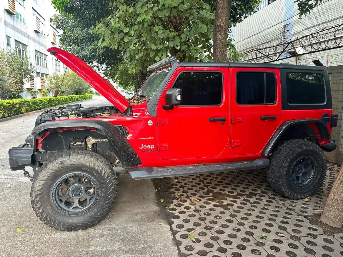 2019 Jeep Wrangler 2.0T 266HP L4 8AT,autocango,china used car exporter,china ev exporter,chinese used car exporter,chinese used ev exporter