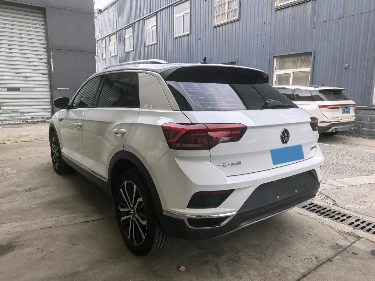2022 Volkswagen T-Roc 1.4T 150HP L4 7DCT,autocango,china used car exporter,china ev exporter,chinese used car exporter,chinese used ev exporter