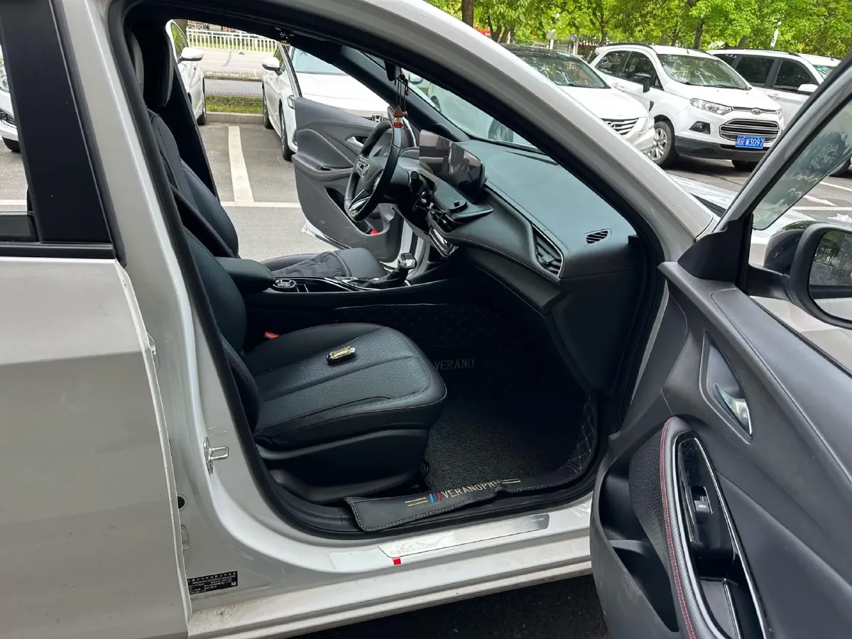 2023 Jetour X70 PRO 2.0T 254HP L4 7DCT,autocango,china used car exporter,china ev exporter,chinese used car exporter,chinese used ev exporter