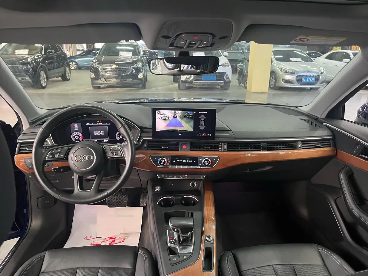 2020 Audi A4L 2.0T 190HP L4 7DCT,autocango,china used car exporter,china ev exporter,chinese used car exporter,chinese used ev exporter