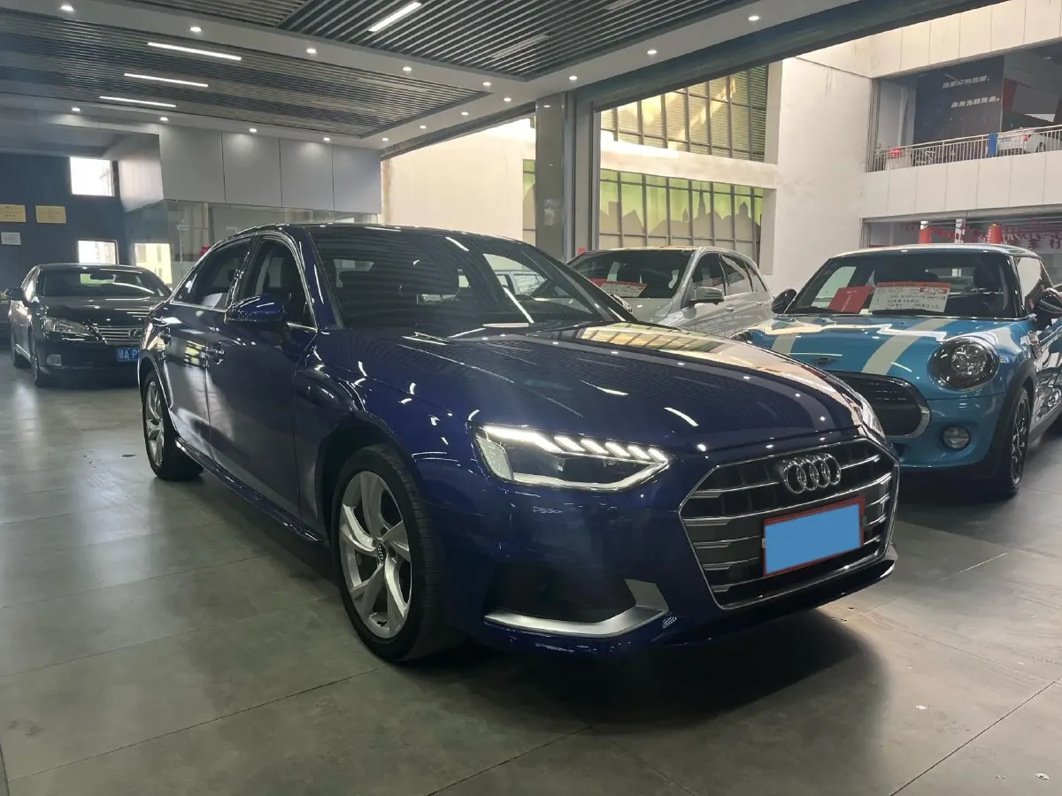 2020 Audi A4L 2.0T 190HP L4 7DCT,autocango,china used car exporter,china ev exporter,chinese used car exporter,chinese used ev exporter