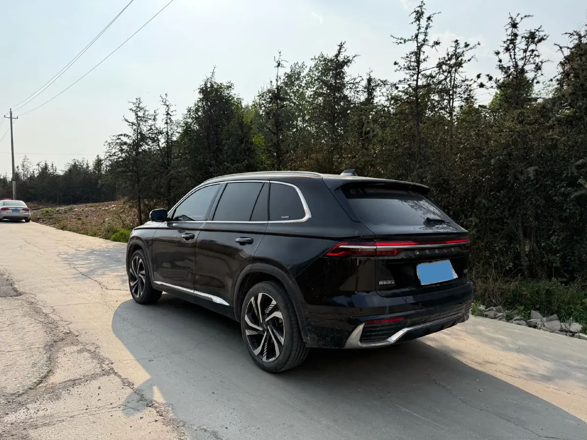 2021 Geely Monjaro 2.0T 218HP L4 7DCT,autocango,china used car exporter,china ev exporter,chinese used car exporter,chinese used ev exporter