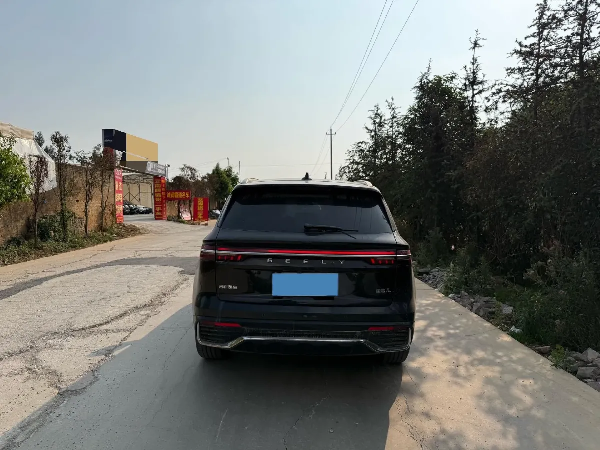 2021 Geely Monjaro 2.0T 218HP L4 7DCT,autocango,china used car exporter,china ev exporter,chinese used car exporter,chinese used ev exporter