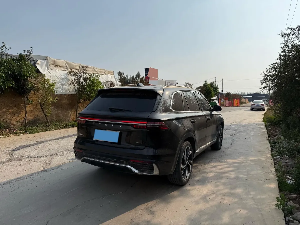 2021 Geely Monjaro 2.0T 218HP L4 7DCT,autocango,china used car exporter,china ev exporter,chinese used car exporter,chinese used ev exporter