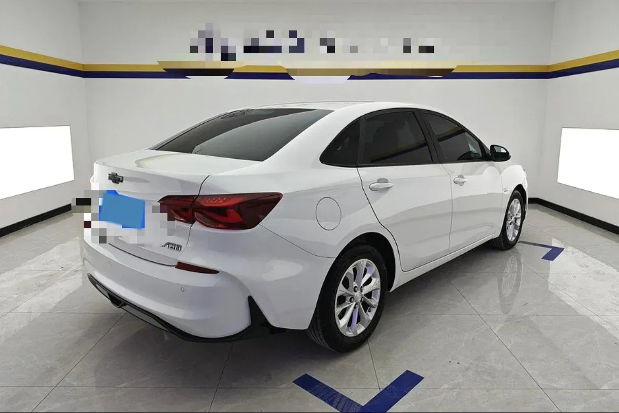 2023 Chevrolet Monza 1.5L 113HP L4 6DCT,autocango,china used car exporter,china ev exporter,chinese used car exporter,chinese used ev exporter