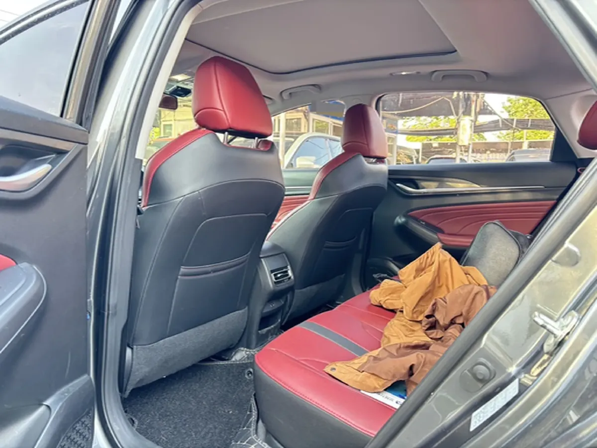 2021 ChangAn Eado 1.4T 160HP L4 7DCT,autocango,china used car exporter,china ev exporter,chinese used car exporter,chinese used ev exporter