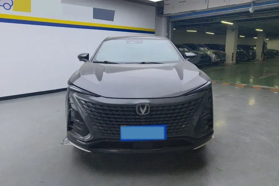 2023 ChangAn UNI-T 1.5T 188HP L4 7DCT,autocango,china used car exporter,china ev exporter,chinese used car exporter,chinese used ev exporter