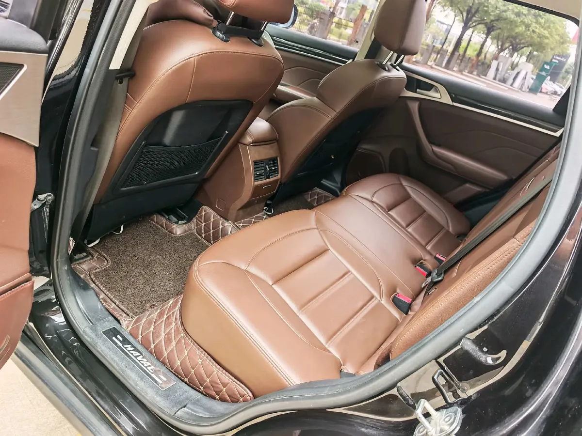 2018 Haval H7 2.0T 231HP L4 6DCT,autocango,china used car exporter,china ev exporter,chinese used car exporter,chinese used ev exporter