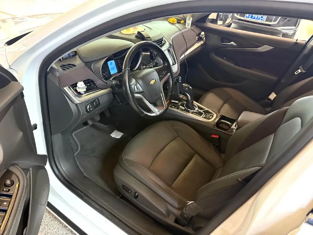 2018 Chevrolet Malibu 1.5T 170HP L4 6AT,autocango,china used car exporter,china ev exporter,chinese used car exporter,chinese used ev exporter