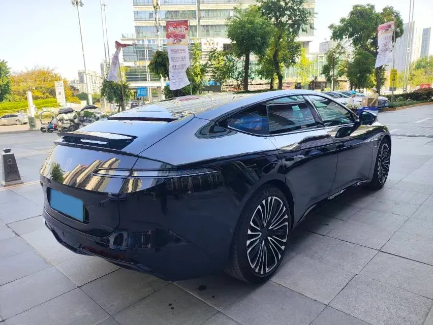 2025 Avatr 12 BEV 94.53KWH,autocango,china used car exporter,china ev exporter,chinese used car exporter,chinese used ev exporter