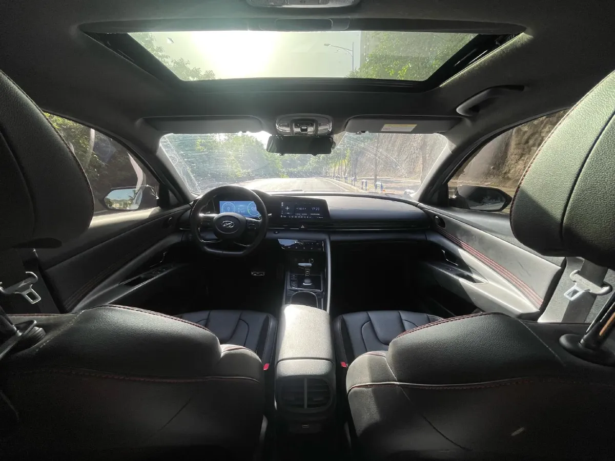 2021 Hyundai Elantra 1.4T 140HP L4 7DCT,autocango,china used car exporter,china ev exporter,chinese used car exporter,chinese used ev exporter