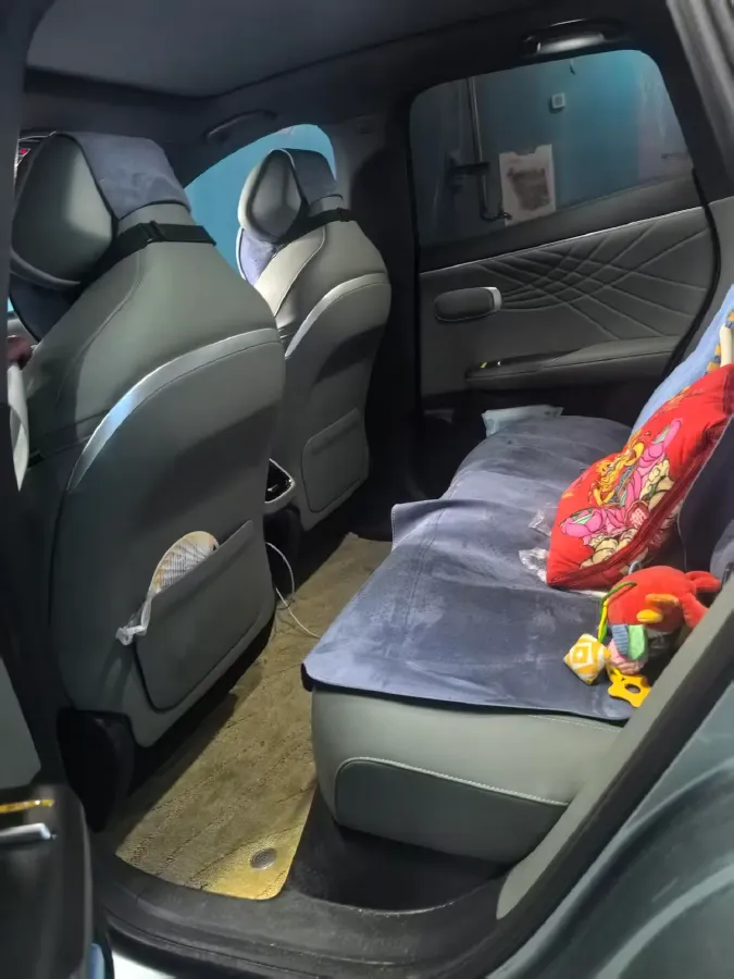 2025 Deepal S07 BEV 68.82KWH,autocango,china used car exporter,china ev exporter,chinese used car exporter,chinese used ev exporter