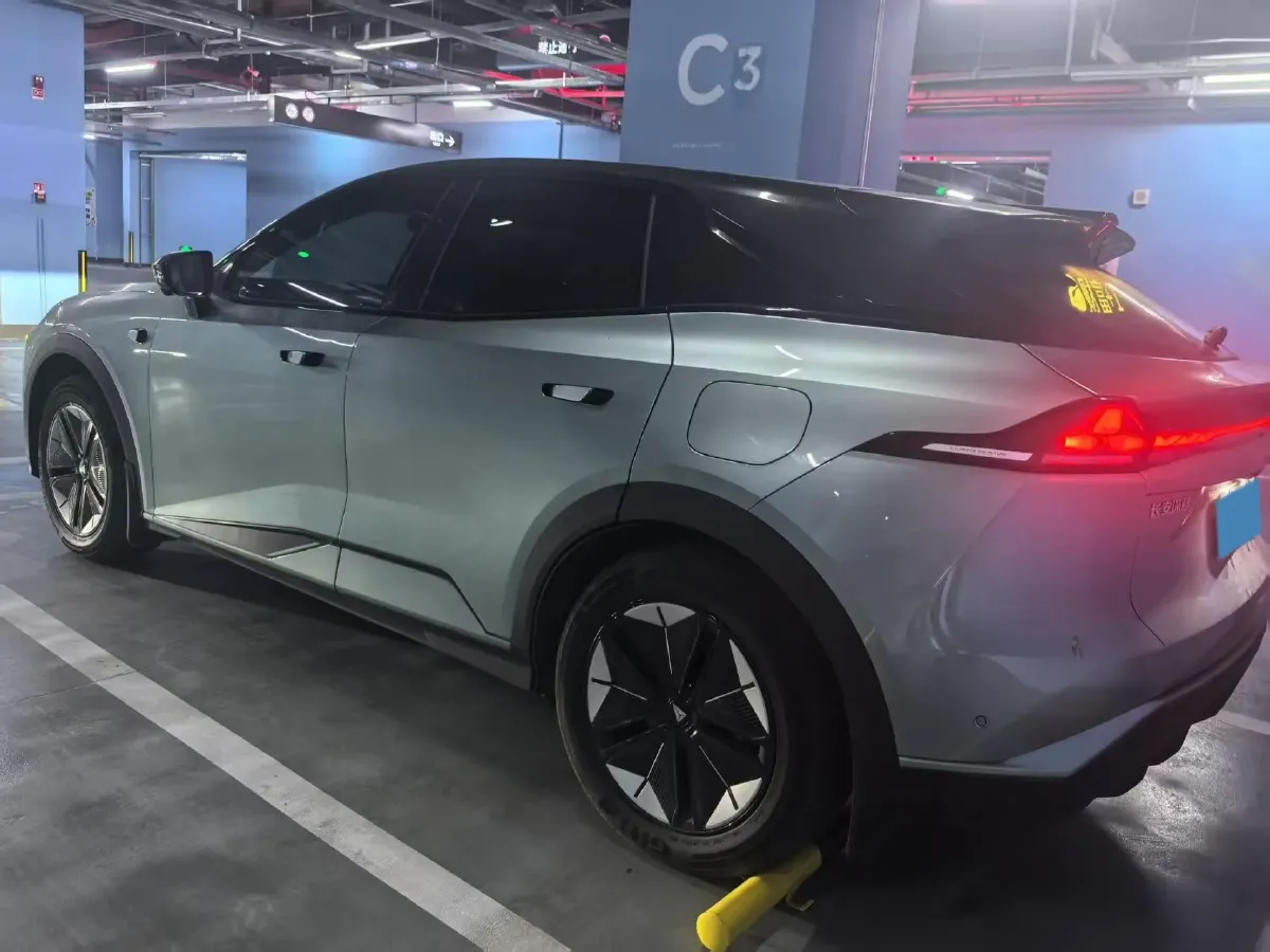 2025 Deepal S07 BEV 68.82KWH,autocango,china used car exporter,china ev exporter,chinese used car exporter,chinese used ev exporter