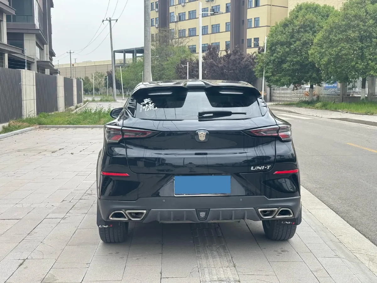 2020 ChangAn UNI-T 1.5T 180HP L4 7DCT,autocango,china used car exporter,china ev exporter,chinese used car exporter,chinese used ev exporter