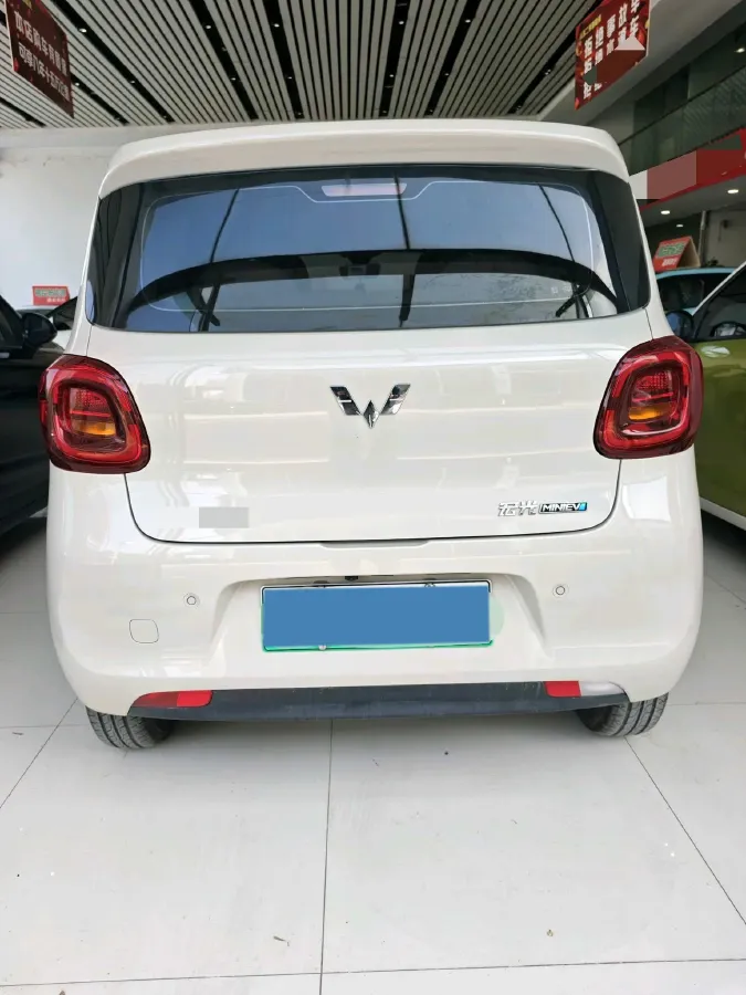 2025 WuLing HongGuang MINI EV BEV 16.2KWH,autocango,china used car exporter,china ev exporter,chinese used car exporter,chinese used ev exporter
