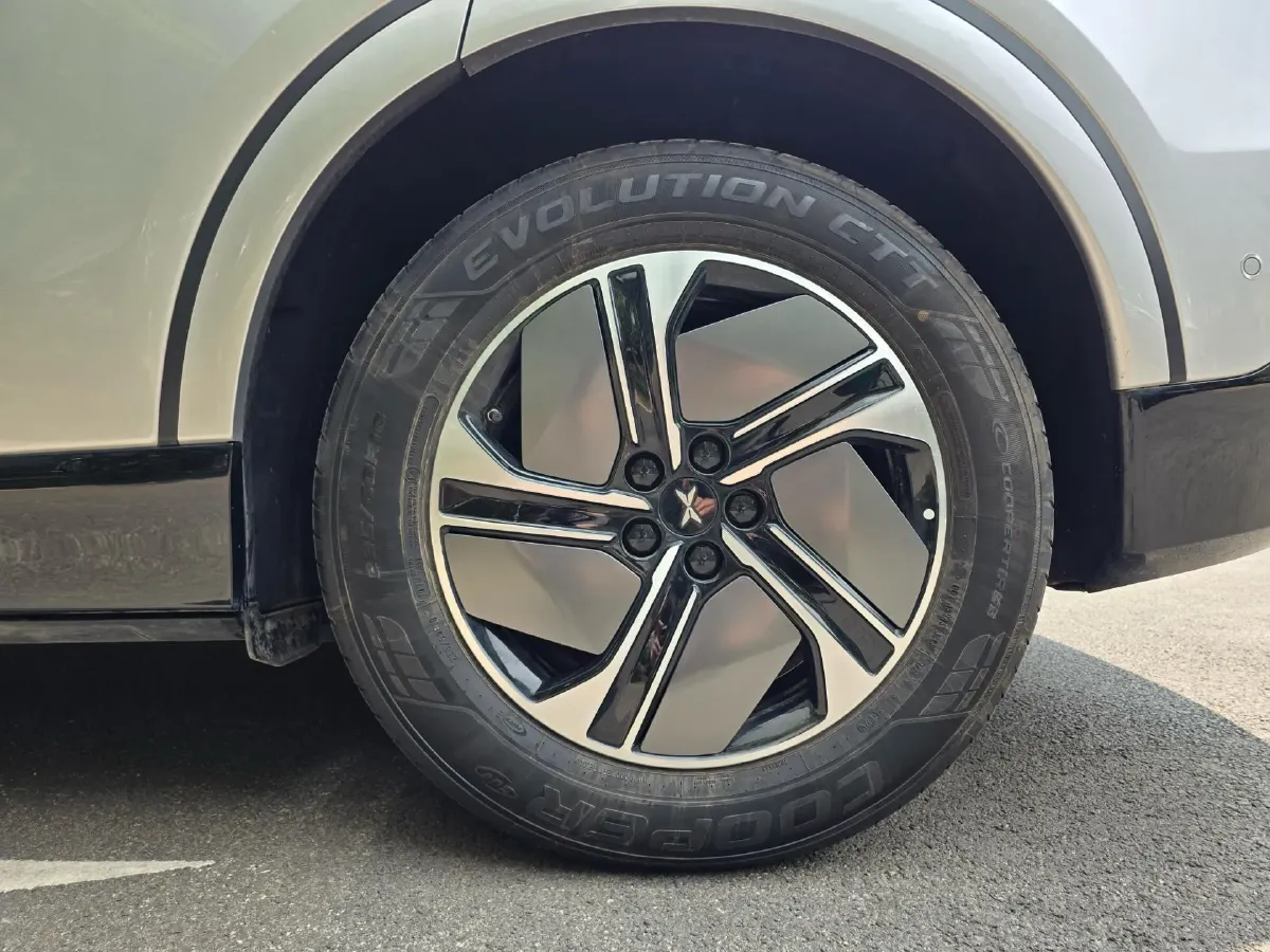 2023 Xpeng G6 BEV 87.5KWH,autocango,china used car exporter,china ev exporter,chinese used car exporter,chinese used ev exporter