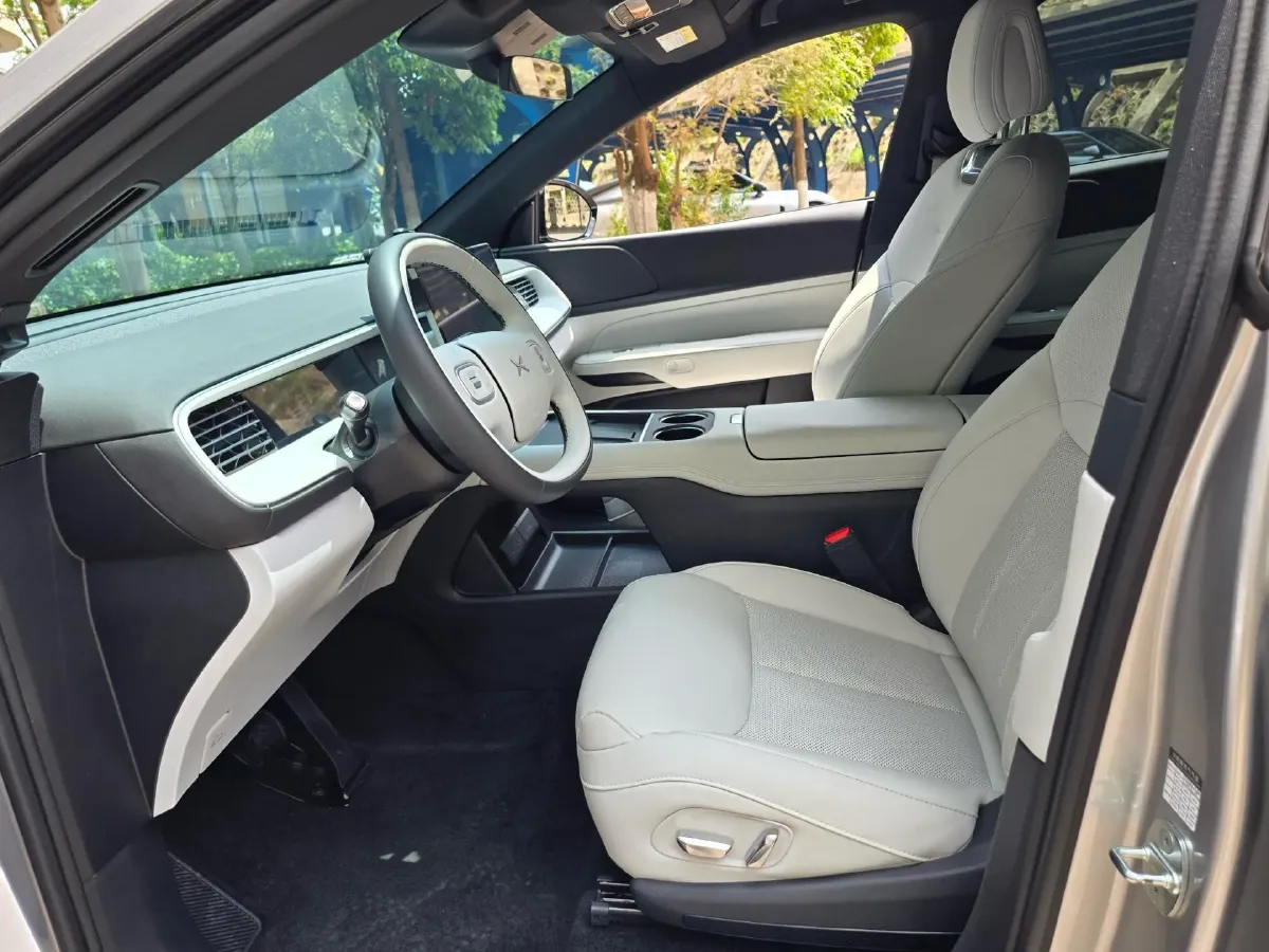 2023 Xpeng G6 BEV 87.5KWH,autocango,china used car exporter,china ev exporter,chinese used car exporter,chinese used ev exporter