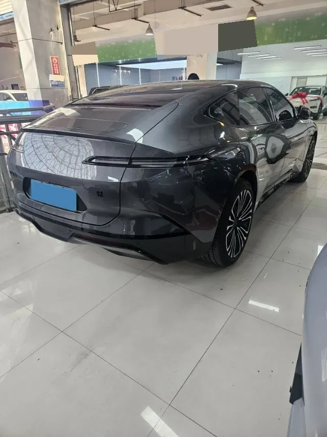 2025 Avatr 11 1.5T 156HP L4 REEV,autocango,china used car exporter,china ev exporter,chinese used car exporter,chinese used ev exporter