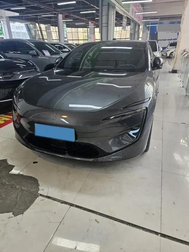 2025 Avatr 11 1.5T 156HP L4 REEV,autocango,china used car exporter,china ev exporter,chinese used car exporter,chinese used ev exporter