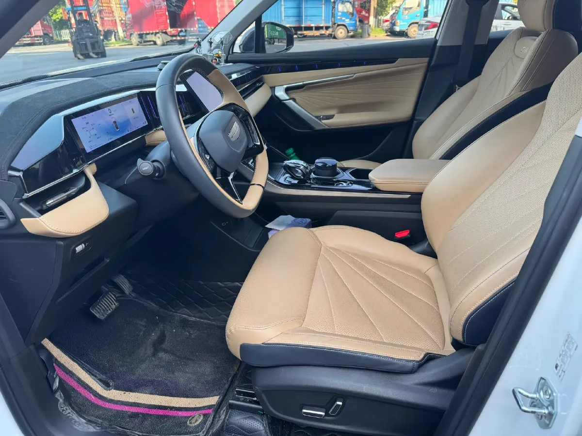 2023 Geely StarRay 1.5T 181HP L4 7DCT,autocango,china used car exporter,china ev exporter,chinese used car exporter,chinese used ev exporter