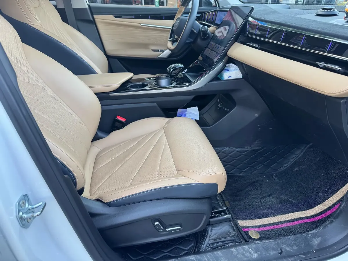 2023 Geely StarRay 1.5T 181HP L4 7DCT,autocango,china used car exporter,china ev exporter,chinese used car exporter,chinese used ev exporter