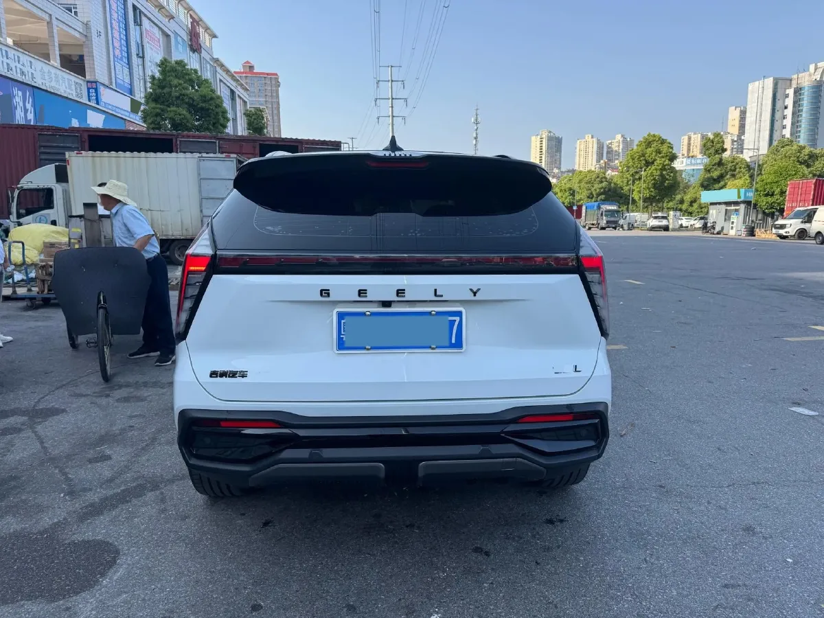 2023 Geely StarRay 1.5T 181HP L4 7DCT,autocango,china used car exporter,china ev exporter,chinese used car exporter,chinese used ev exporter