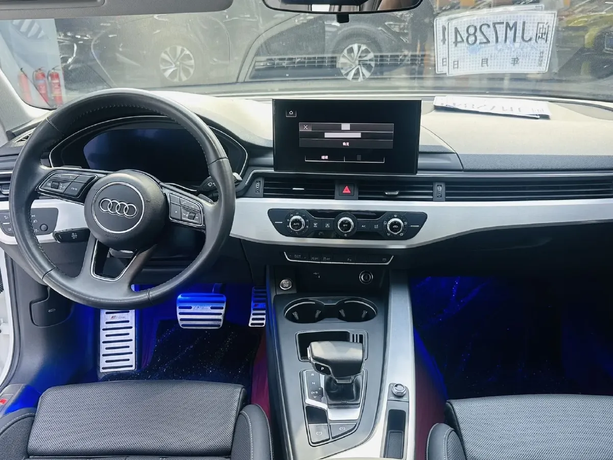 2020 Audi A4L 2.0T 190HP L4 7DCT,autocango,china used car exporter,china ev exporter,chinese used car exporter,chinese used ev exporter