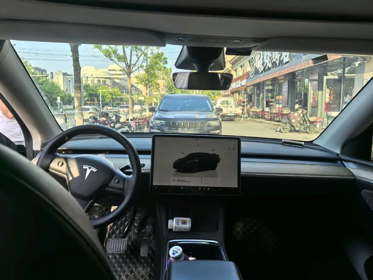 2022 Tesla Model Y BEV 60KWH,autocango,china used car exporter,china ev exporter,chinese used car exporter,chinese used ev exporter