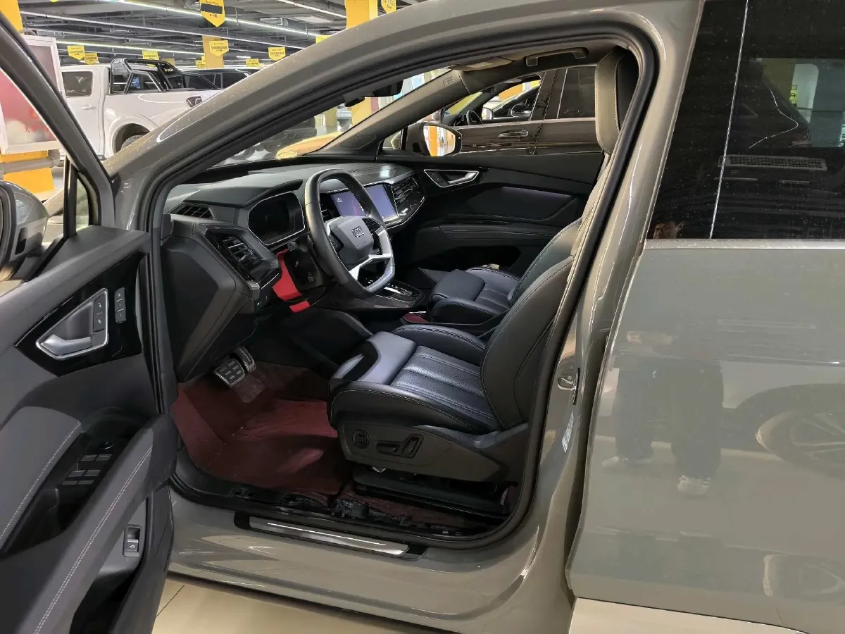 2024 Audi Q4 e-tron BEV 84.8KWH,autocango,china used car exporter,china ev exporter,chinese used car exporter,chinese used ev exporter