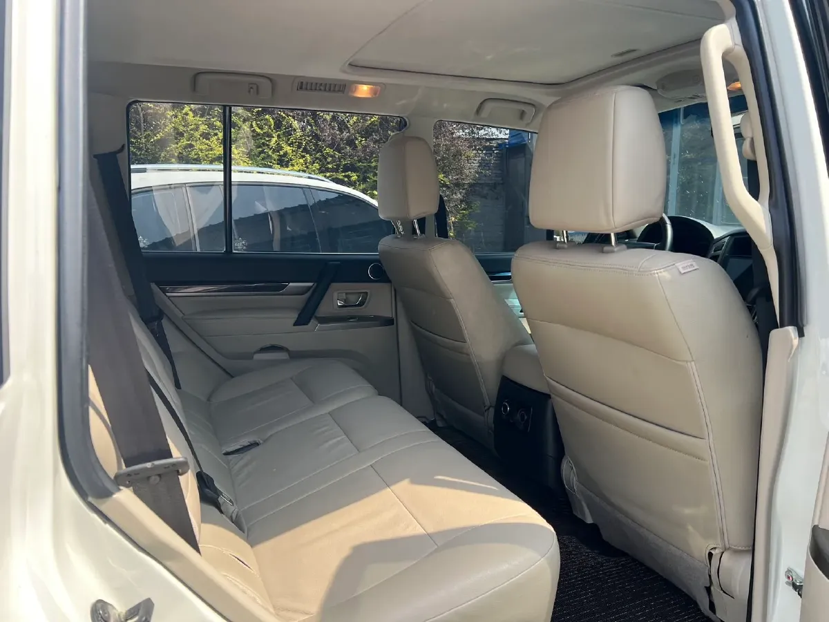 2017 Toyota Corolla 1.2T 116HP L4 CVT,autocango,china used car exporter,china ev exporter,chinese used car exporter,chinese used ev exporter