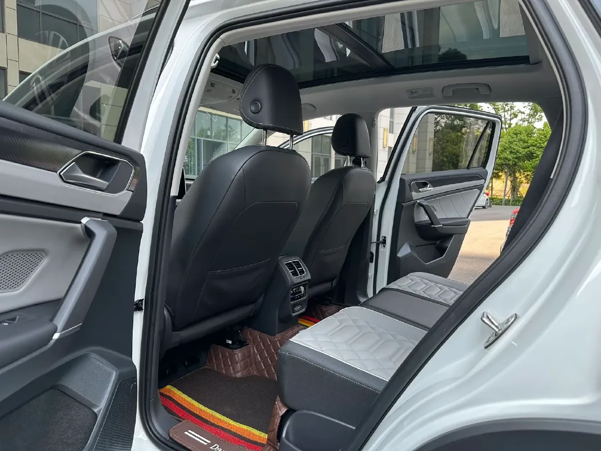 2024 Volkswagen Tayron 1.5T 160HP L4 7DCT,autocango,china used car exporter,china ev exporter,chinese used car exporter,chinese used ev exporter