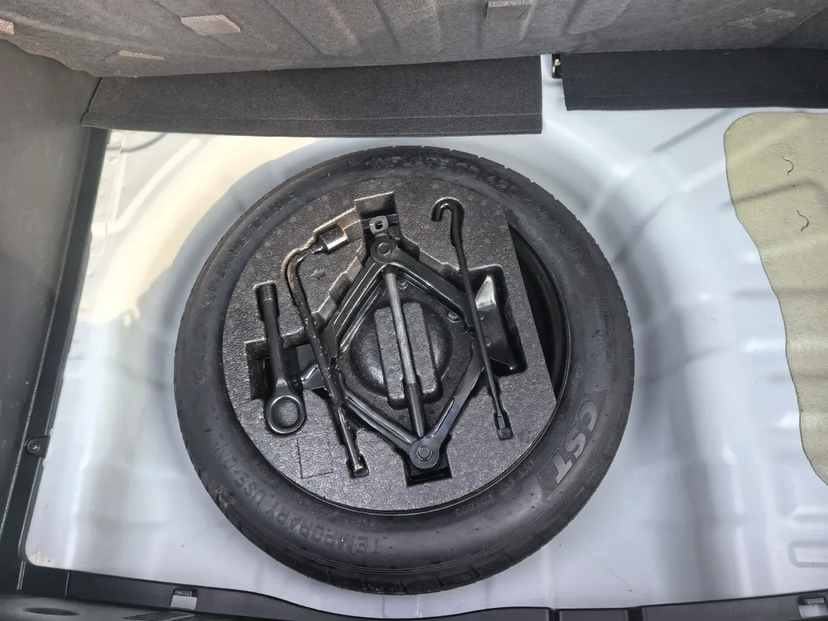 2021 Kia KX1 1.4L 100HP L4 6AT,autocango,china used car exporter,china ev exporter,chinese used car exporter,chinese used ev exporter