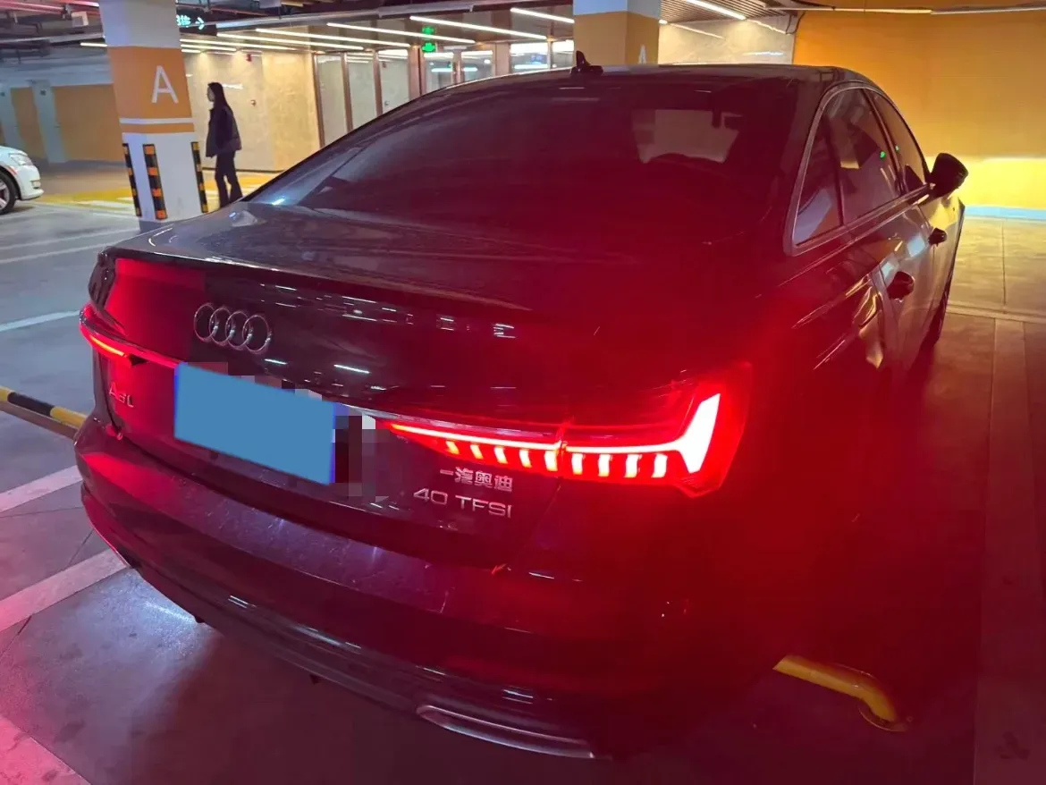 2020 Audi A6L 2.0T 190HP L4 7DCT,autocango,china used car exporter,china ev exporter,chinese used car exporter,chinese used ev exporter