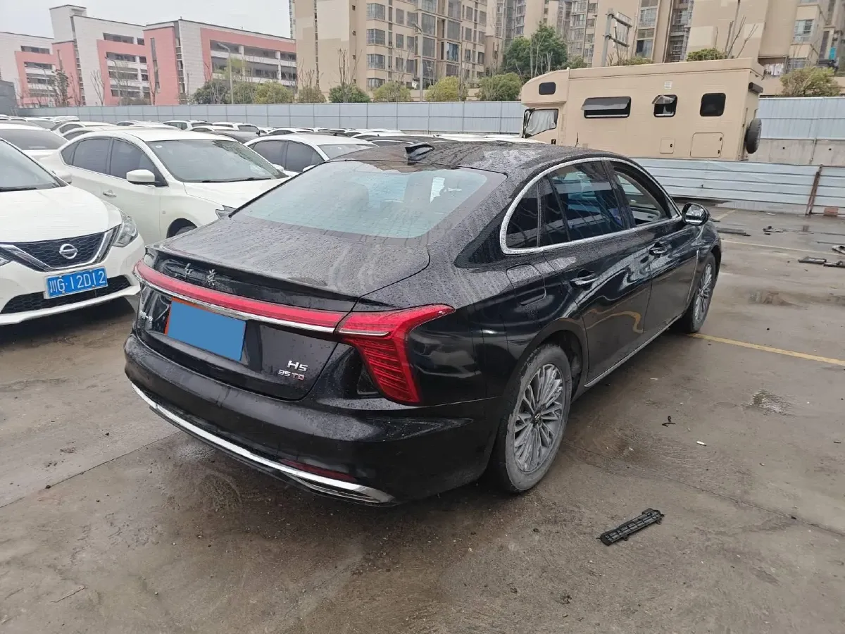 2022 HongQi H5 1.5T 169HP L4 7DCT,autocango,china used car exporter,china ev exporter,chinese used car exporter,chinese used ev exporter