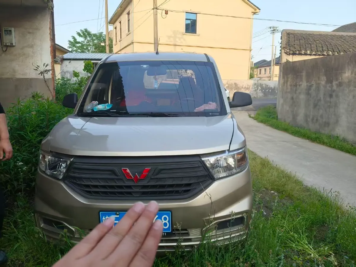 2022 JinBei Little Sea Lion X30 1.5L 102HP L4 5MT,autocango,china used car exporter,china ev exporter,chinese used car exporter,chinese used ev exporter