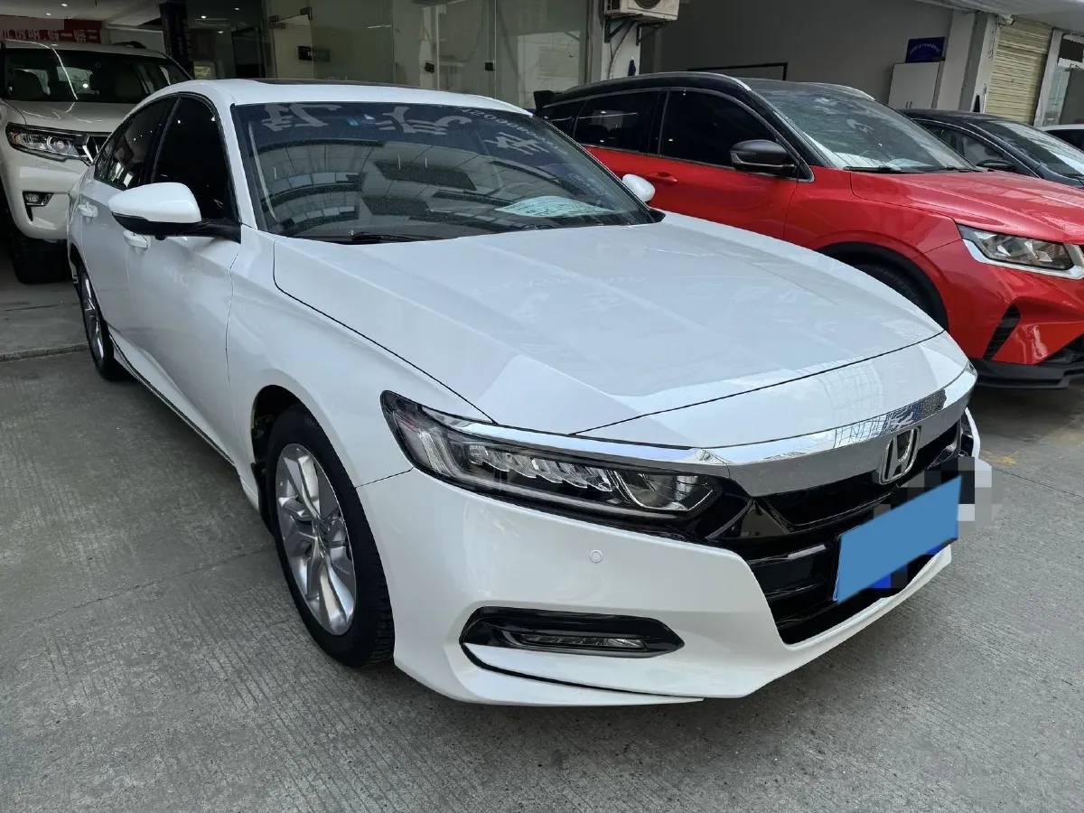 2018 Honda Accord 1.5T 194HP L4 CVT,autocango,china used car exporter,china ev exporter,chinese used car exporter,chinese used ev exporter