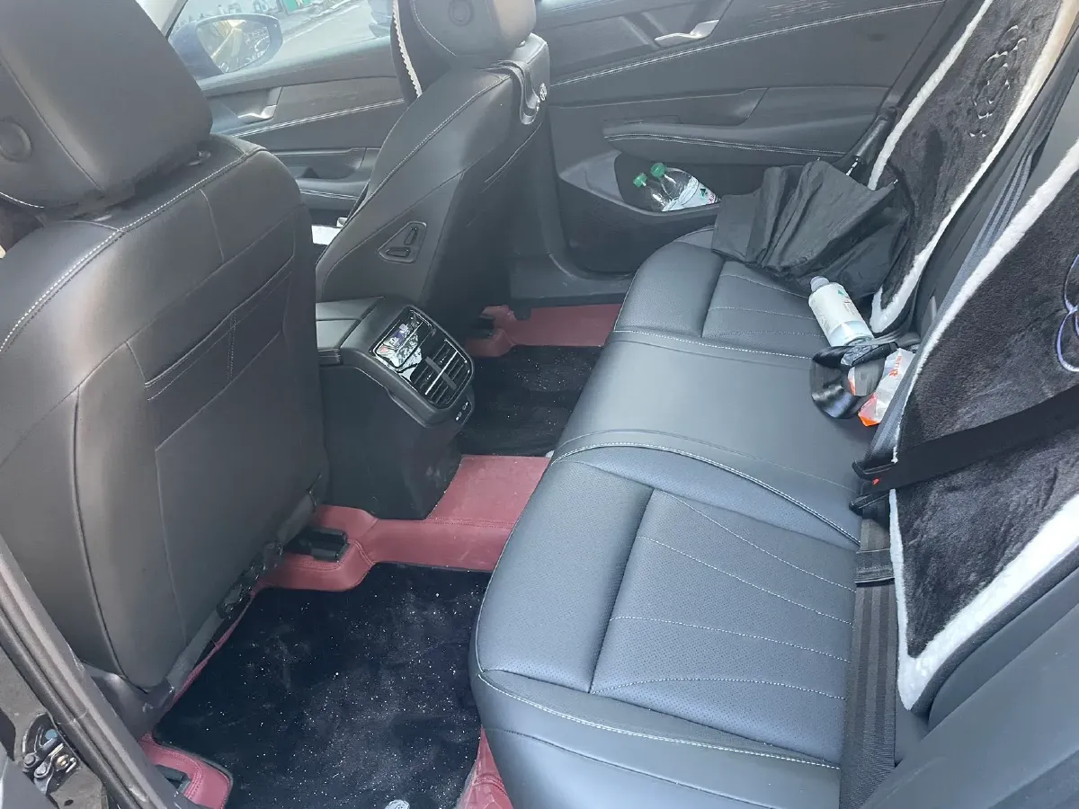 2025 Volkswagen Passat 2.0T 220HP L4 7DCT,autocango,china used car exporter,china ev exporter,chinese used car exporter,chinese used ev exporter