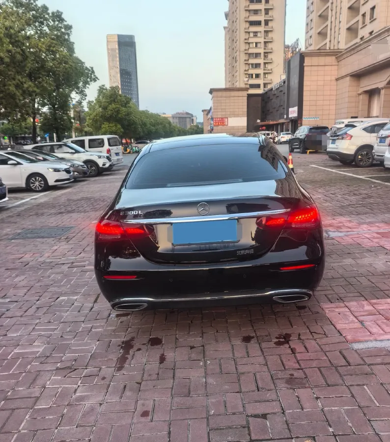 2023 Mercedes-Benz E Class 2.0T 258HP L4 9AT,autocango,china used car exporter,china ev exporter,chinese used car exporter,chinese used ev exporter