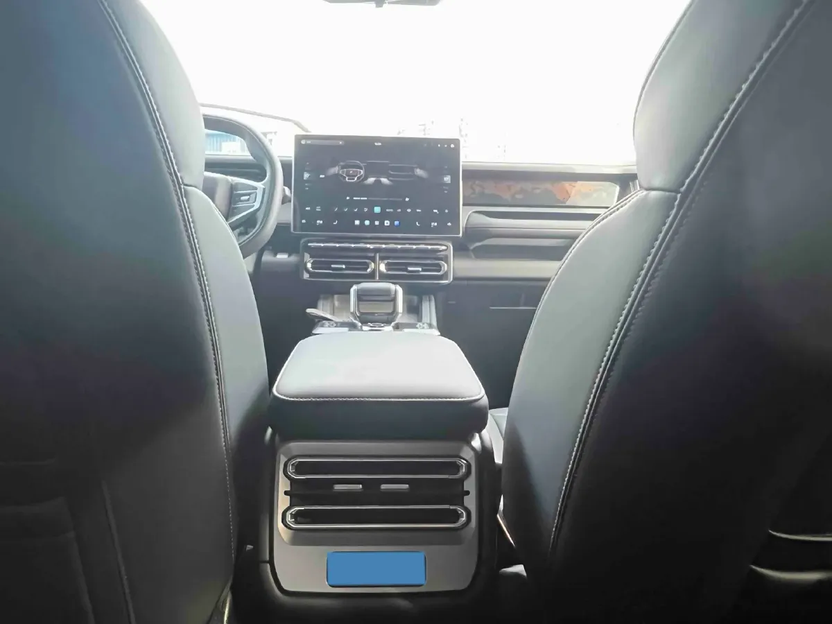 2025 Jetour Freeman 1.5T 184HP L4 7DCT,autocango,china used car exporter,china ev exporter,chinese used car exporter,chinese used ev exporter