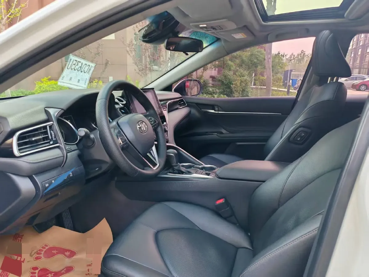 2021 Toyota Camry 2.5L 178HP L4 E-CVT Hybrid,autocango,china used car exporter,china ev exporter,chinese used car exporter,chinese used ev exporter