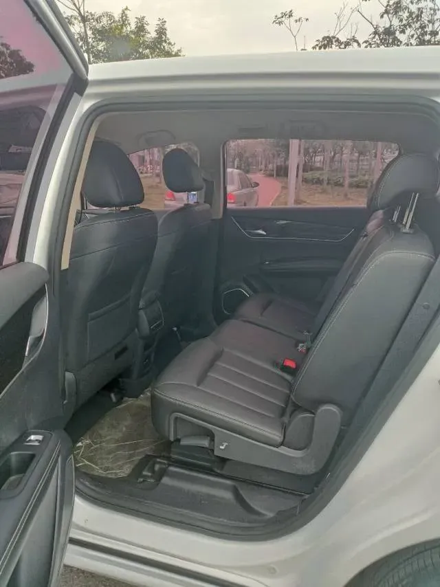 2017 BYD Song MAX 1.5T 154HP L4 6DCT,autocango,china used car exporter,china ev exporter,chinese used car exporter,chinese used ev exporter