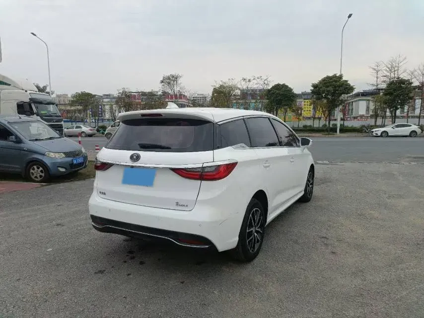 2017 BYD Song MAX 1.5T 154HP L4 6DCT,autocango,china used car exporter,china ev exporter,chinese used car exporter,chinese used ev exporter