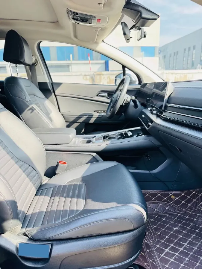 2023 Kia Sportage 2.0T 236HP L4 8AT,autocango,china used car exporter,china ev exporter,chinese used car exporter,chinese used ev exporter