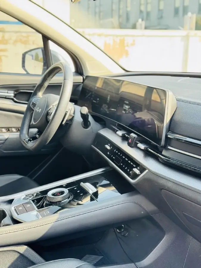 2023 Kia Sportage 2.0T 236HP L4 8AT,autocango,china used car exporter,china ev exporter,chinese used car exporter,chinese used ev exporter