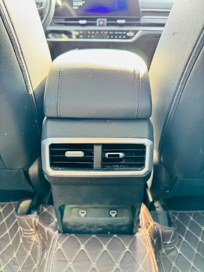 2023 Kia Sportage 2.0T 236HP L4 8AT,autocango,china used car exporter,china ev exporter,chinese used car exporter,chinese used ev exporter