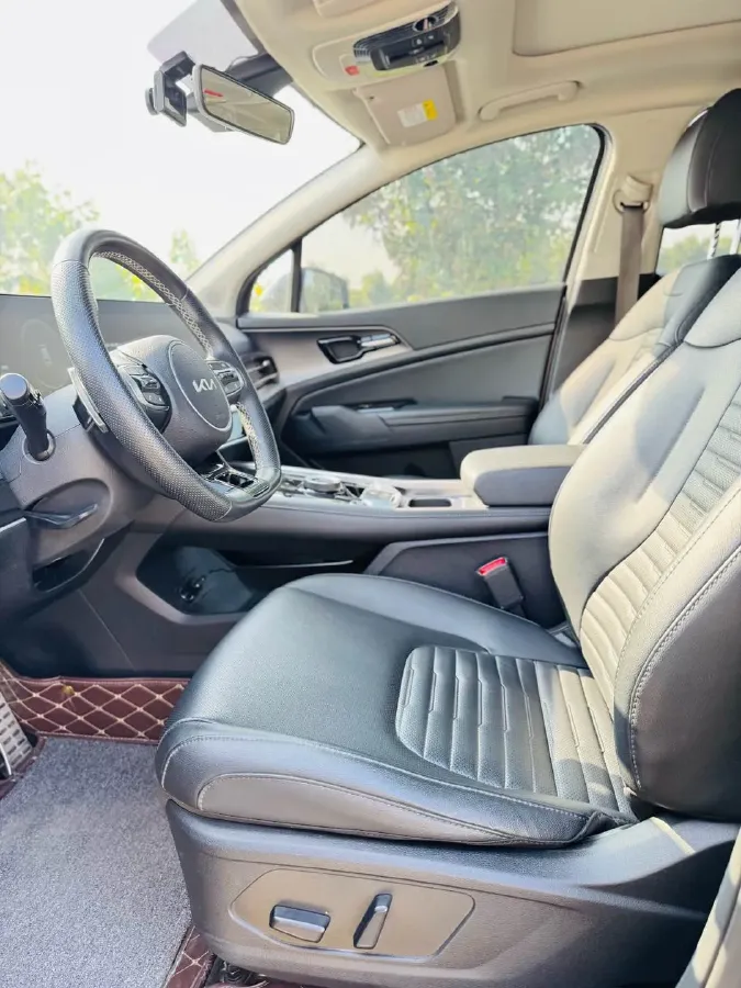 2023 Kia Sportage 2.0T 236HP L4 8AT,autocango,china used car exporter,china ev exporter,chinese used car exporter,chinese used ev exporter