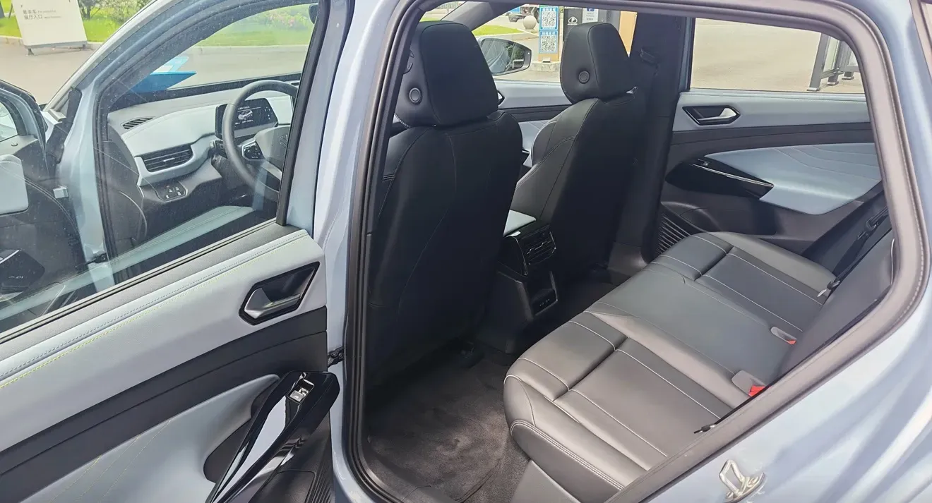 2024 Exceed LXC-DM 1.5T 156HP L4 3DHT PHEV 19.27KWH,autocango,china used car exporter,china ev exporter,chinese used car exporter,chinese used ev exporter