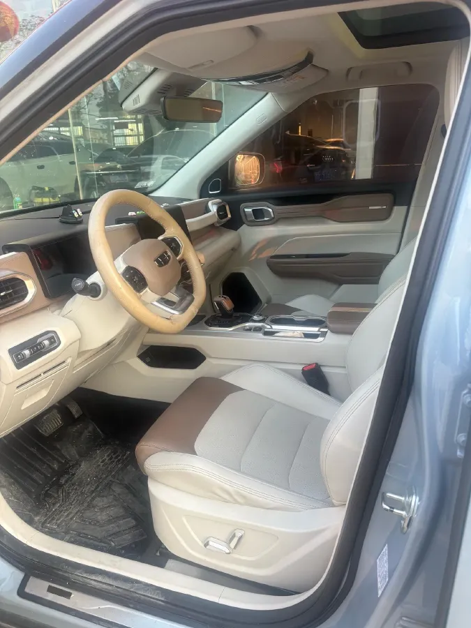 2020 Geely ICON 1.5T 177HP L3 7DCT,autocango,china used car exporter,china ev exporter,chinese used car exporter,chinese used ev exporter