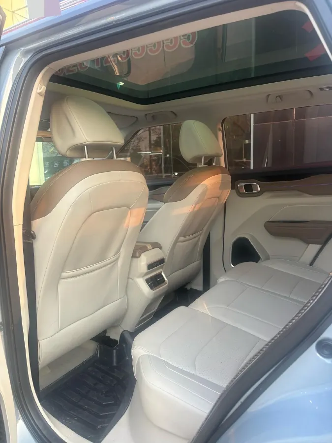 2020 Geely ICON 1.5T 177HP L3 7DCT,autocango,china used car exporter,china ev exporter,chinese used car exporter,chinese used ev exporter